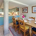 Eller House - Private Regency & Semesterbostad Lindale